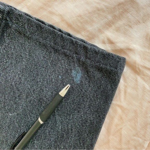 ‼️SOLD‼️ Vintage Rustler 90s worn in faded black boyfriend jeans - Picture 8 of 8